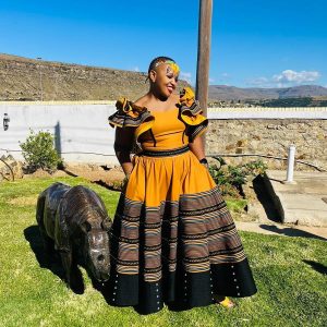 Gorgeous Xhosa Traditional Dresses For South African Wedding 2024 12