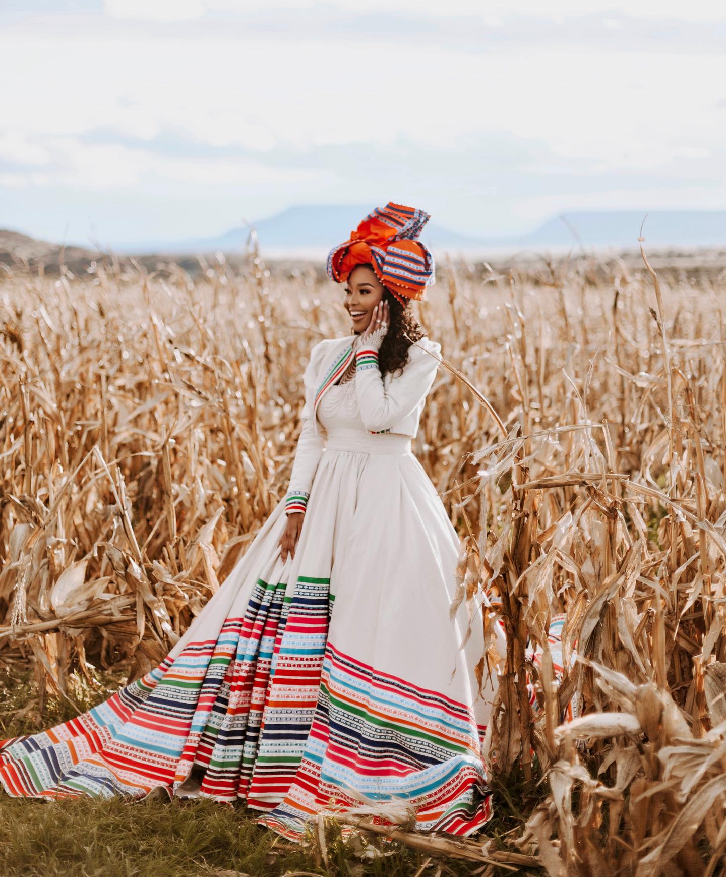 Gorgeous Xhosa Traditional Dresses For South African Wedding 2024 25
