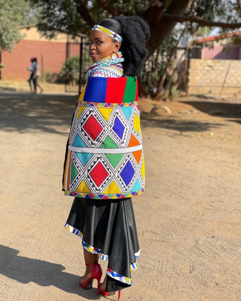 How Ndebele Traditional Attire Reflects Cultural Identity 28