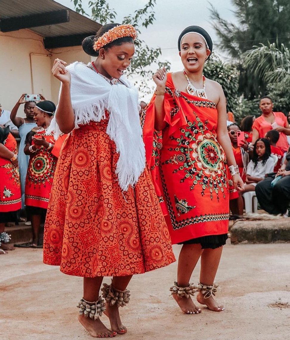 Best Traditional Shweshwe Wedding Dresses for Makoti 2024 22