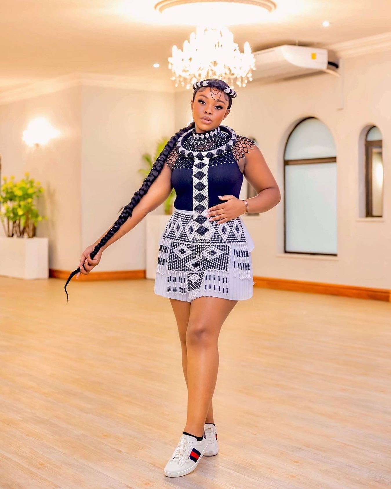 Celebrating Heritage: A Guide to Wearing and Appreciating Zulu Dresses 28