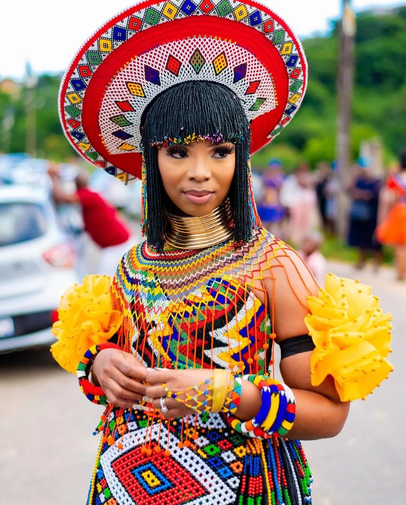 Celebrating Heritage: A Guide to Wearing and Appreciating Zulu Dresses 20