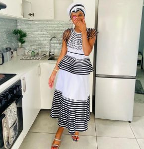 Gorgeous Xhosa Traditional Dresses 2024 For South African Wedding 8
