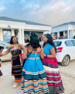 In Pictures: A Parade of Xhosa Traditional Attire Through the Ages 16