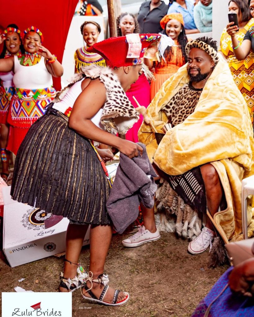 Preserving Culture: The Role of Zulu Attire in Women's Ceremonies 30