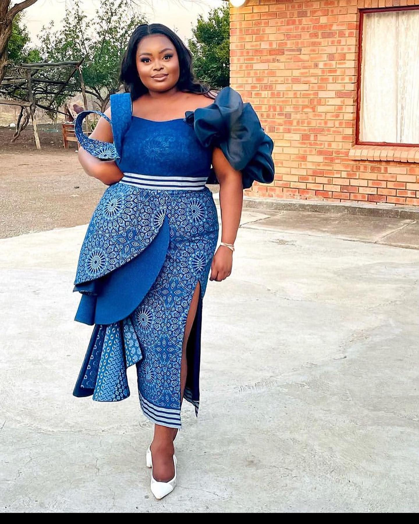 Rock the Look: Top 2024 Shweshwe Dress Trends for the Fashion-Conscious 27