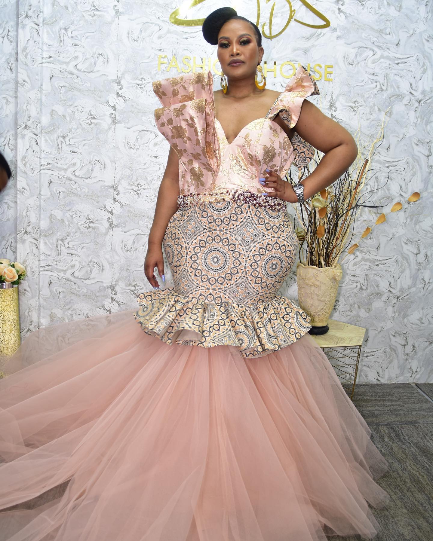 Rock the Runway: Celebrity-Inspired Shweshwe Dress Ideas You Can Wear 19