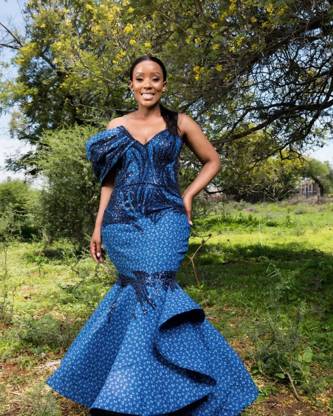 Seshweshwe Symphony: Exploring the Fabric of Tswana Dress Identity 25