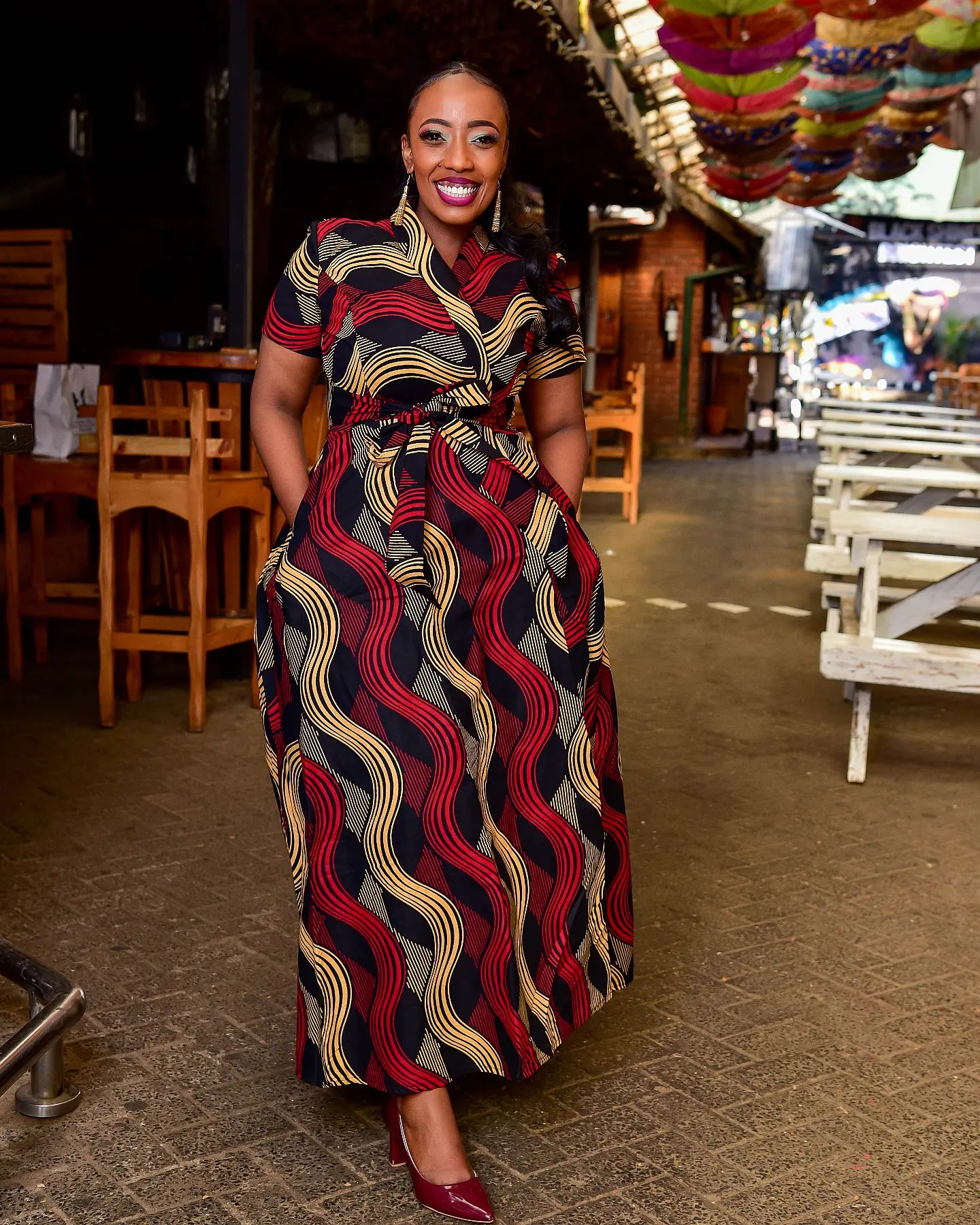 Unveiling the Stories: Kitenge Dresses as Cultural Expressions 24