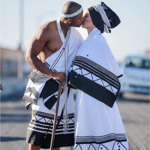 Dynamic Diversity: Exploring the Spectrum of Xhosa Fashion in 2024