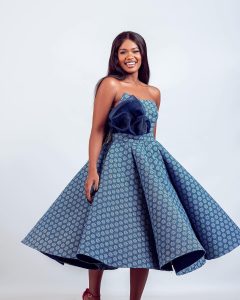 Elegant Simplicity: Minimalist Tswana Dress Aesthetics in 2024