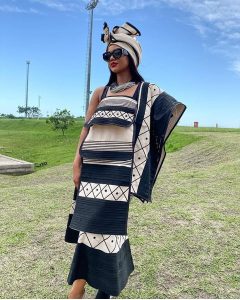 Iconic Heritage: Xhosa Dress Styles Defining Elegance in 2024