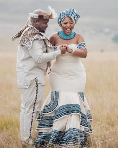 Cultural Chic: Xhosa Dress Styles Leading the Fashion Scene in 2024